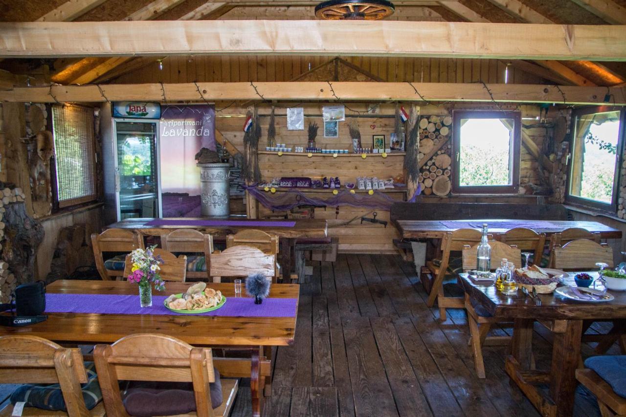 Lavanda Farm Apartmani Rakovica Eksteriør bilde