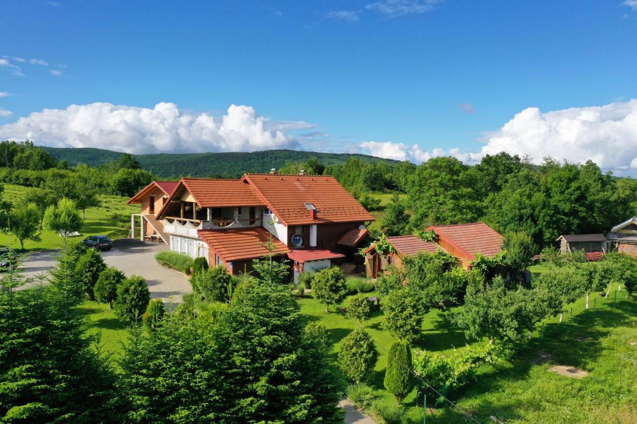Lavanda Farm Apartmani Rakovica Eksteriør bilde